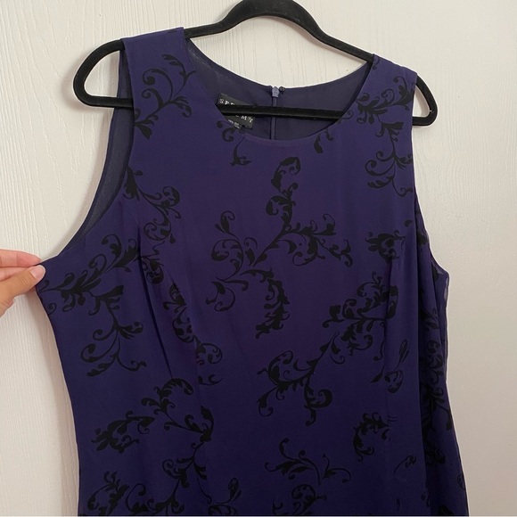 Spenser Jeremy Dresses & Skirts - Spenser Jeremy 100% Silk Dress Size 18